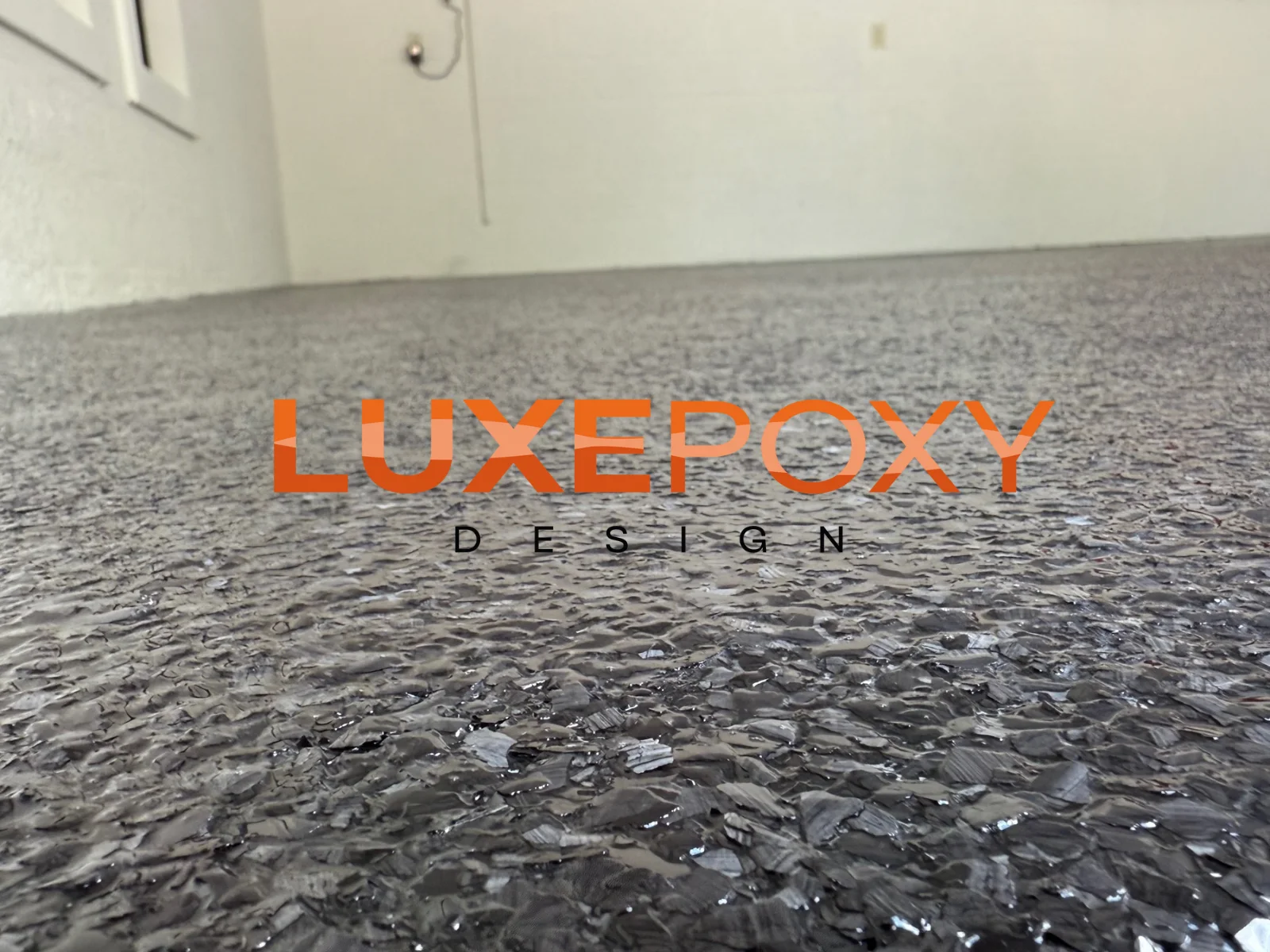 Detalle de piso de resina Luxepoxy Design